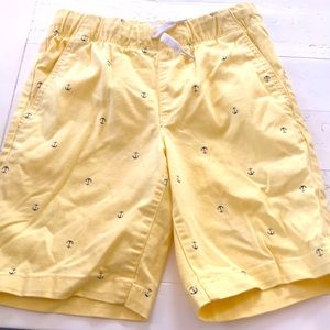 Boys old navy boat shorts medium size 8